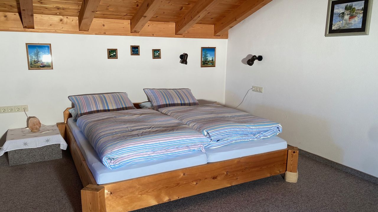 FeWo 2 'Dachstudio' - Bett FeWo 2 'Dachstudio' - Bett